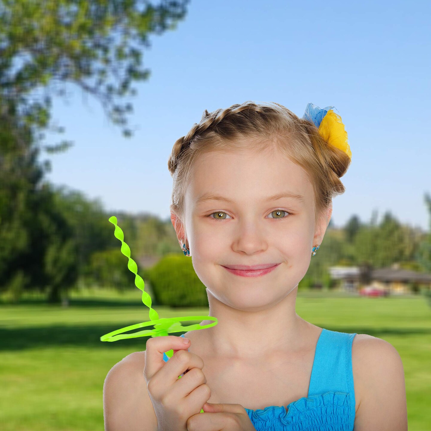 Big Mo's Toys Flying Discs - Twist Disc Flyer Saucers For Party Favors And Prizes - 40 Sets