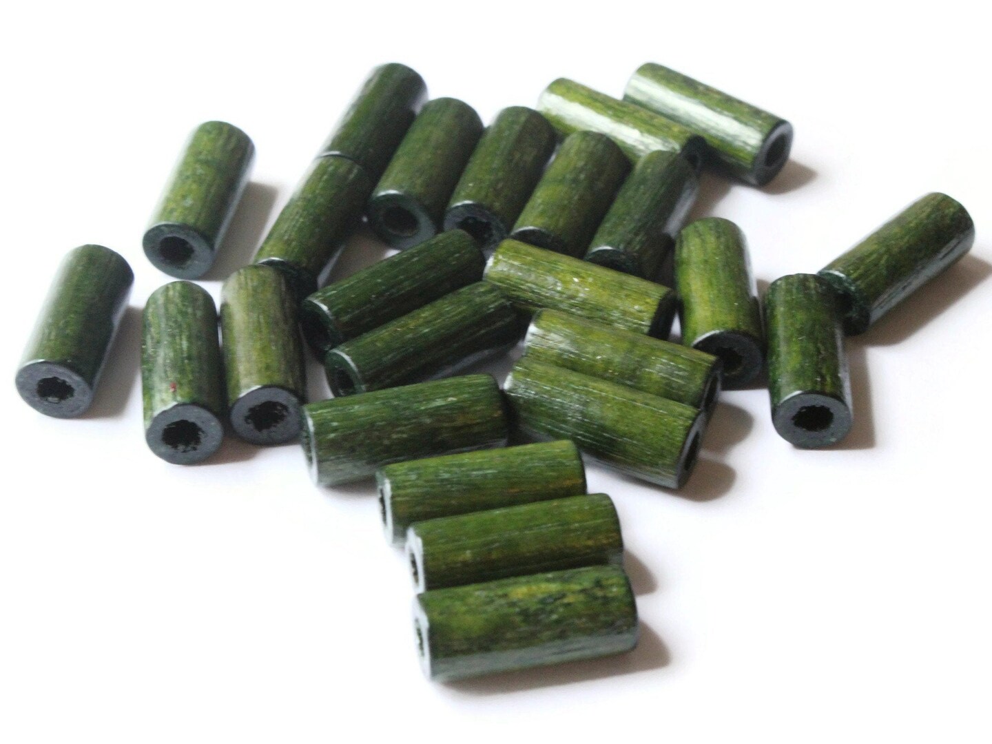 24 18mm Green Vintage Wood Tube Beads Wooden Beads bK3