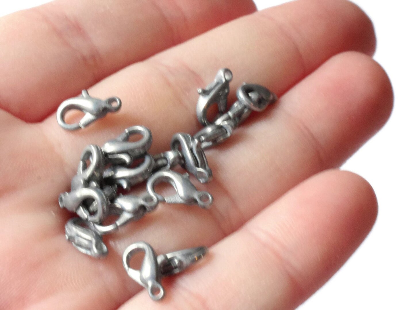 30 10mm Vintage Lobster Claw Clasps Antique Silver Grey Metal Clasps