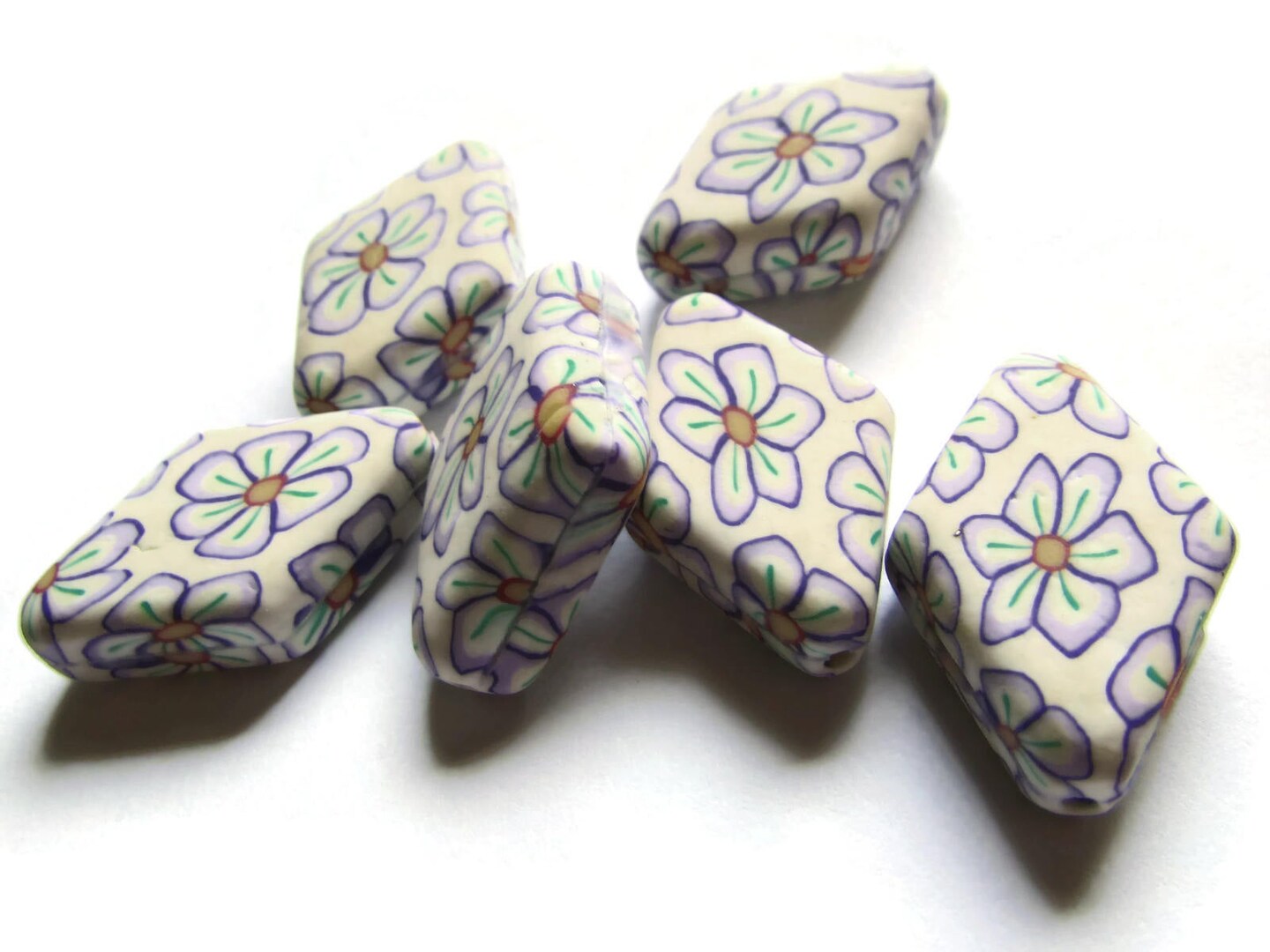 6 27mm Flower Rhombus Polymer Clay Beads Patterned Diamond Beads