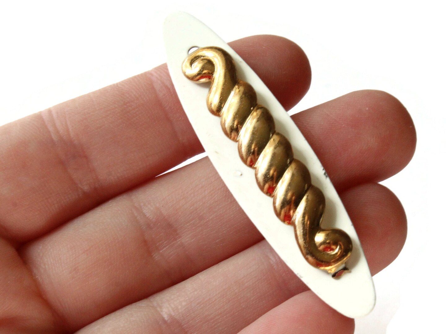 60mm Vintage White Enamel and Golden Barrette Oval and Swirl Barrette