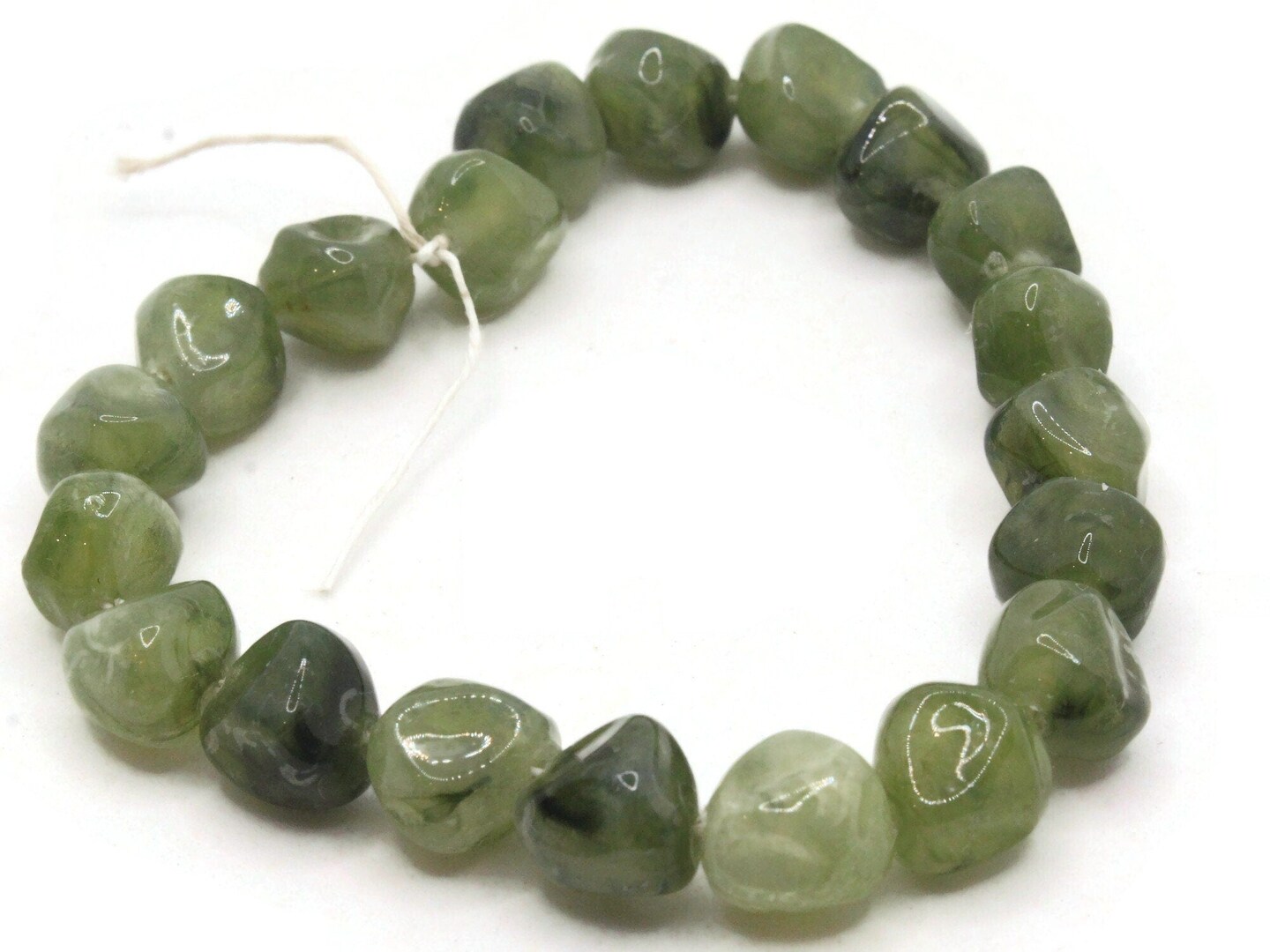 20 10mm Green Nugget Vintage Plastic Beads