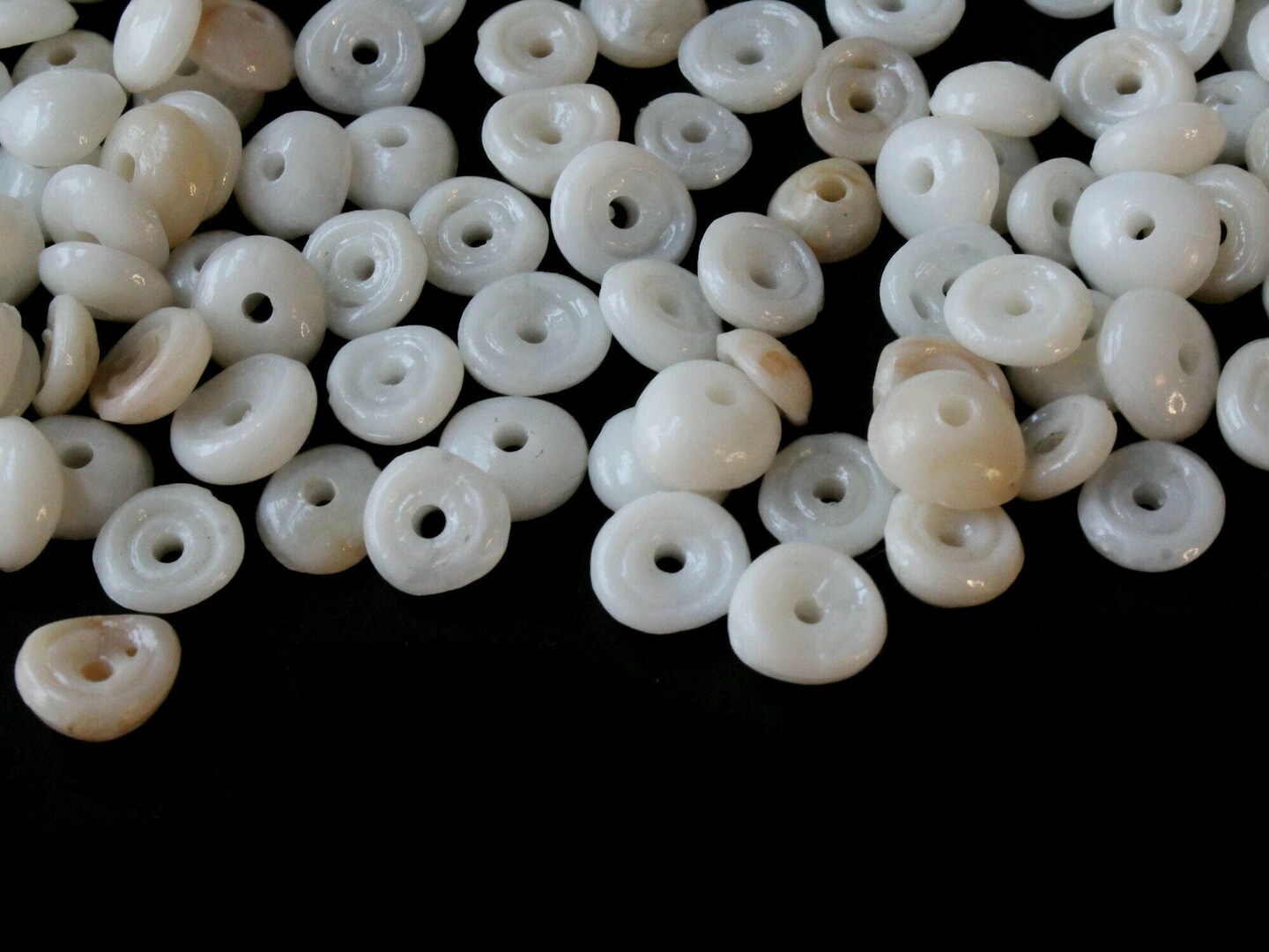 250 8mm Vintage Plastic Seashell Heishe White and Cream Beads