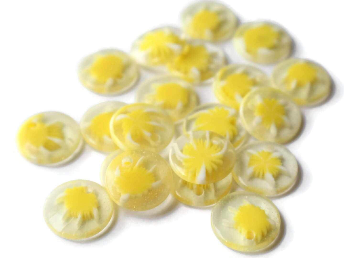 20 15mm Yellow Flat Round Pendants Resin Yellow Fireworks Charms