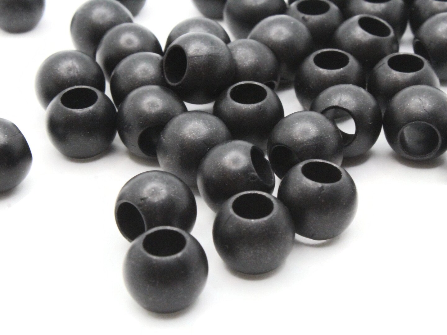 40 12mm Satin Black Round Acrylic Beads | Plastic & Acrylic Beads ...