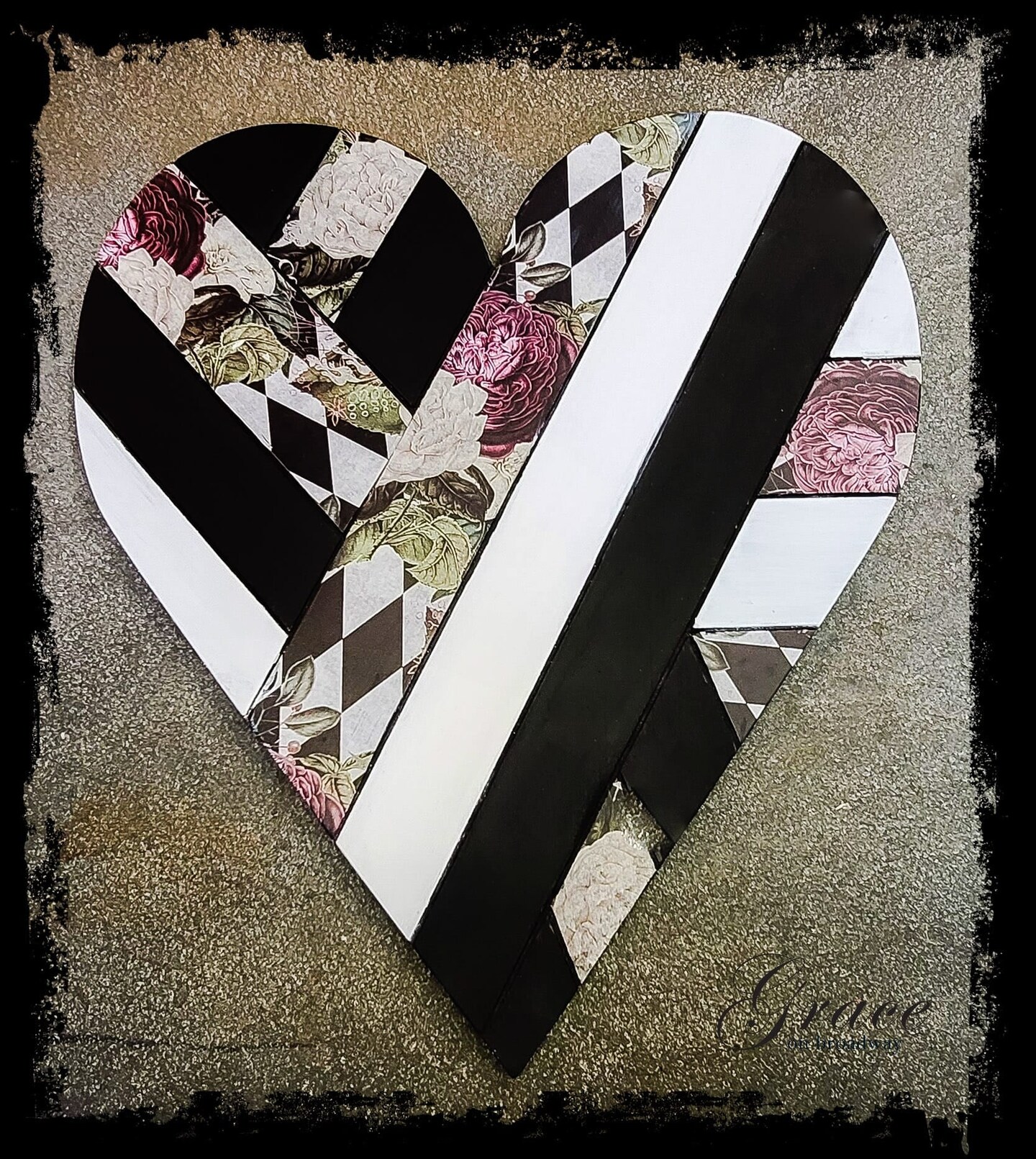 Harlequin Roses Decoupage Papers for Mixed Media and Crafting - Medium