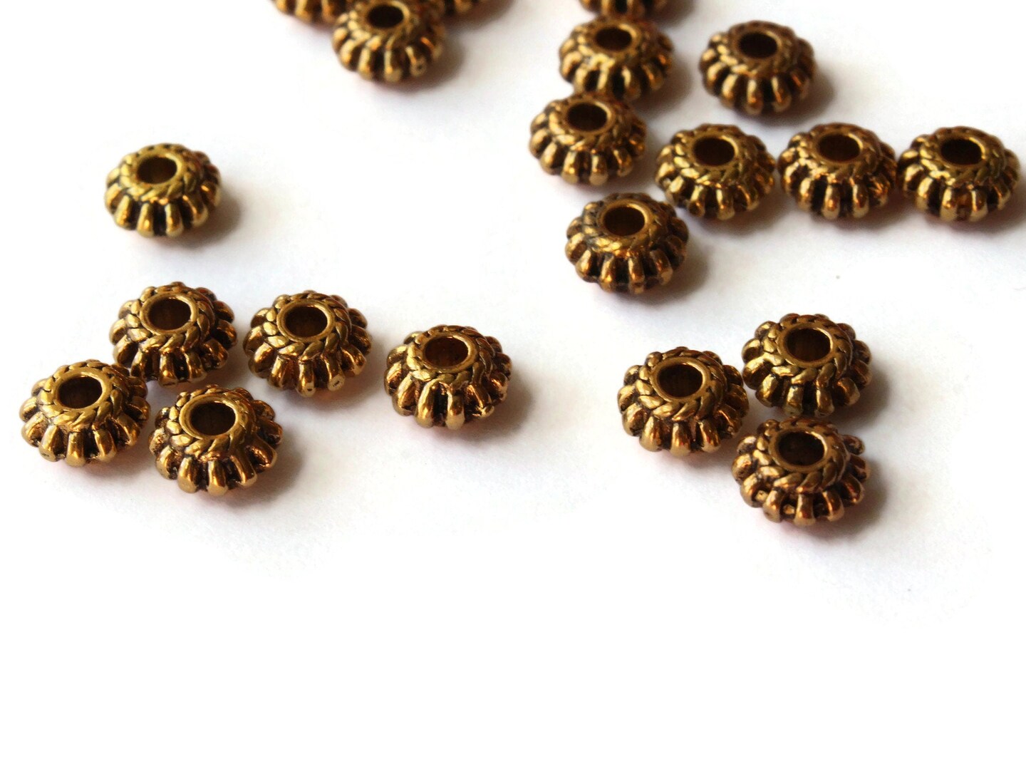 20 7.5mm Antique Golden Fluted Rondelle Beads