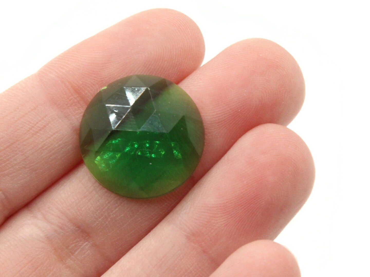 12 19mm Faceted Round Green Vintage West Germany Plastic Cabochons