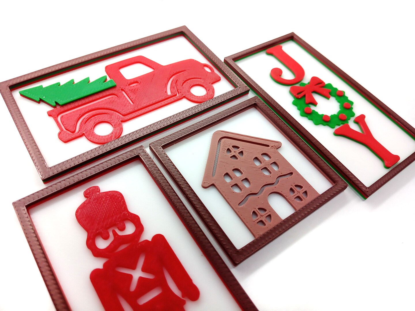 Miniature Christmas Decor for 1:12 Dollhouse, 4 pcs Wall Art, Adorabilities