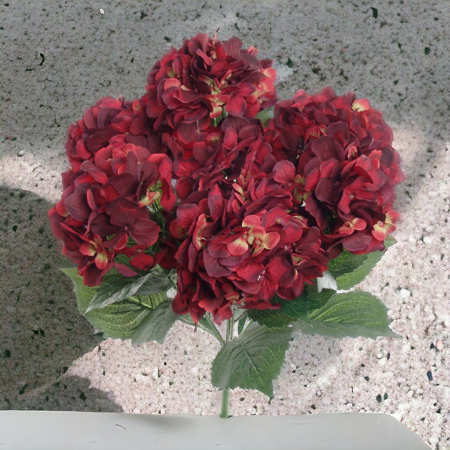 20" Hydrangea Bush - 7 Silk Flowers with Lifelike Leaves, Artificial Greenery, Perfect for Home, Office & Wedding Décor - Spring & Year-Round Accent, Floral Home by Artificial Flowers