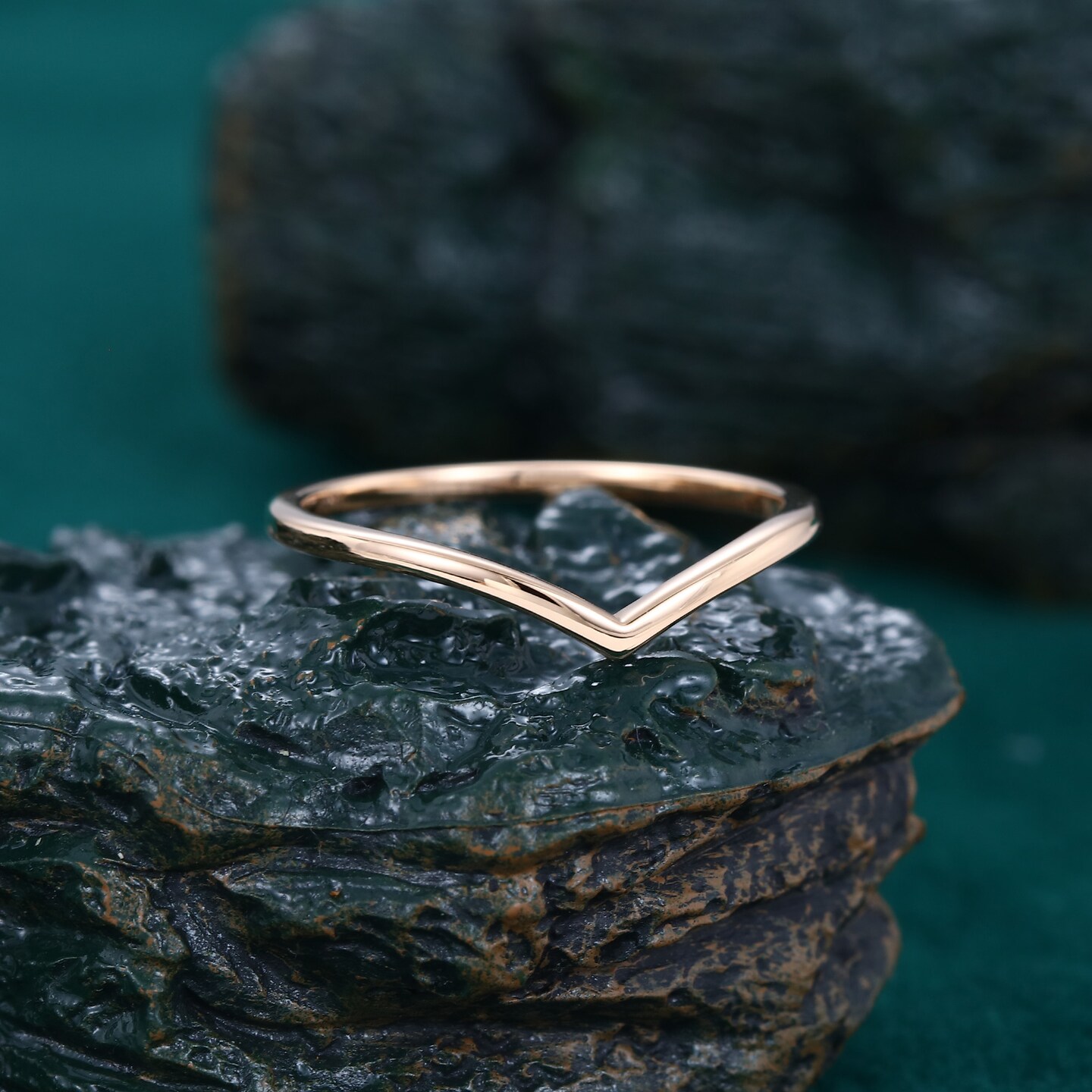 Gold Plated V Shaped Ring | Juulry.com