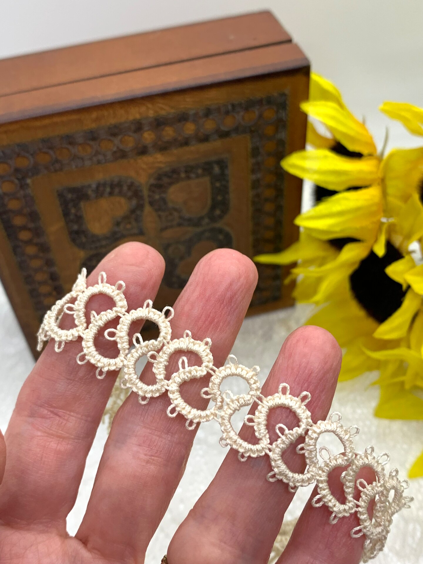 Ivory Lace Bridal Choker. Handmade Tatted Lace Choker