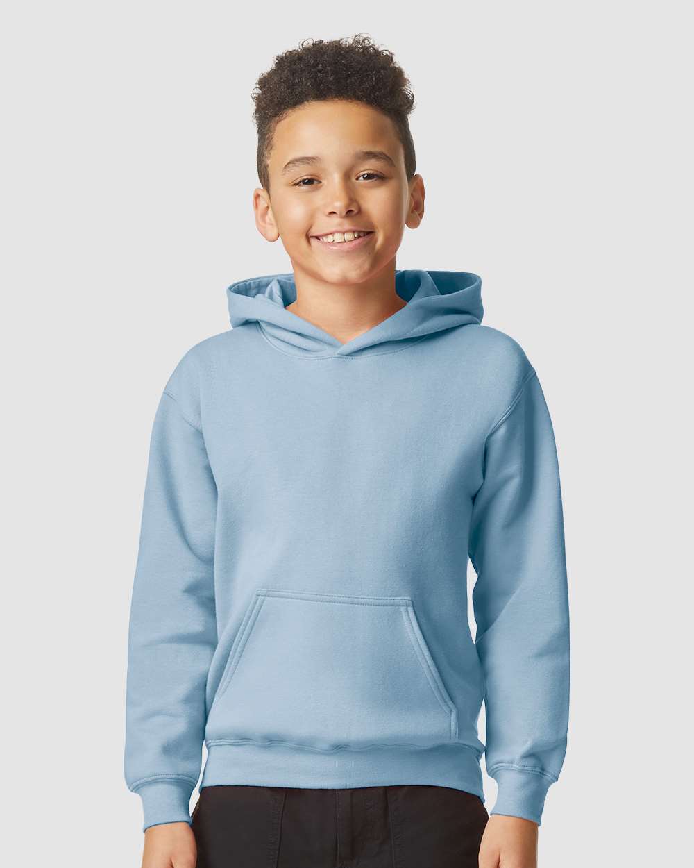 Gildan Softstyle Youth Midweight Hooded Sweatshirt 8.4 oz. Cotton Poly Blend with Powerfully Soft 100 Cotton Face This hoodie is a powerful