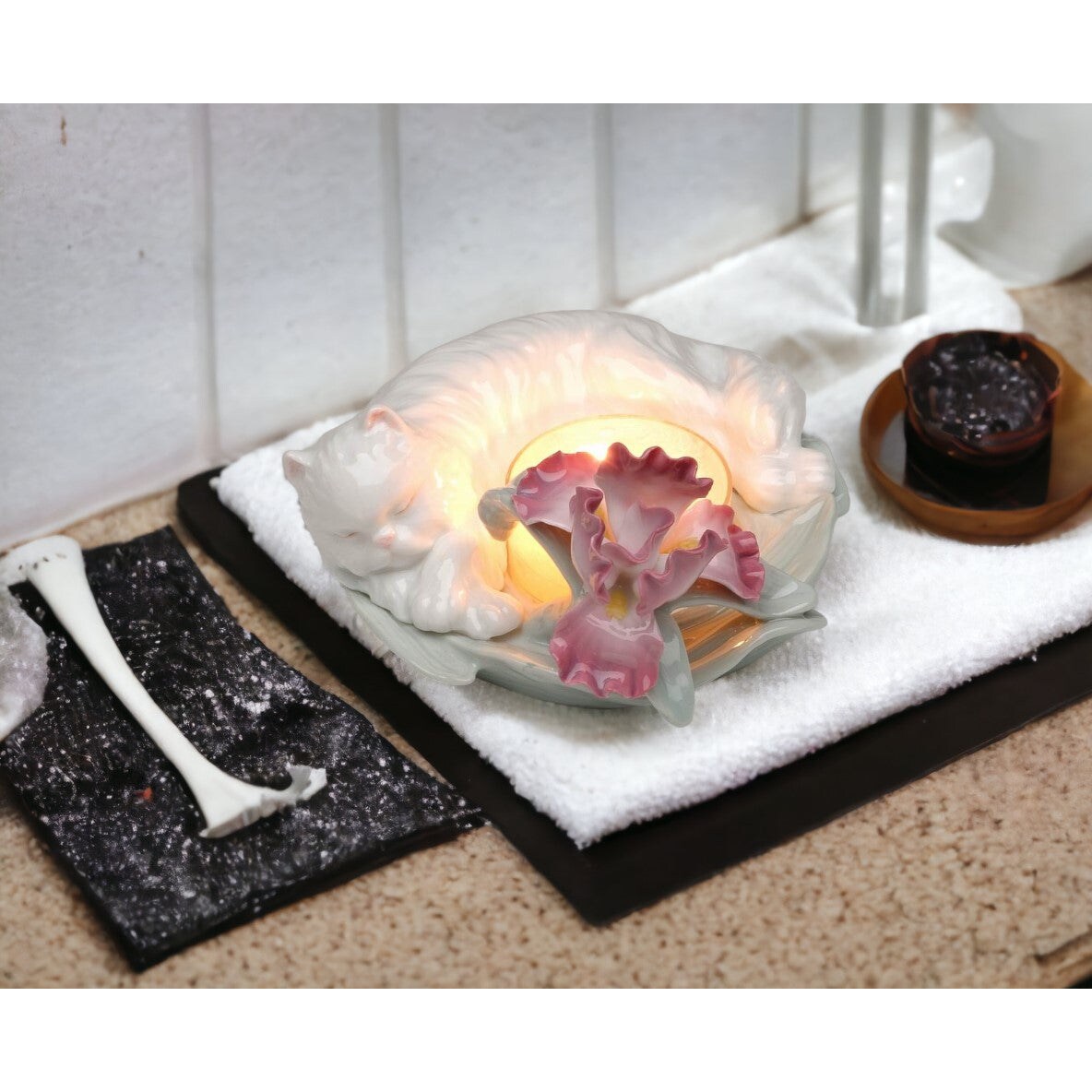 Floral Fantasy: Sleeping Cat with Iris Flower Tealight Candle Holder Home D&#xE9;cor