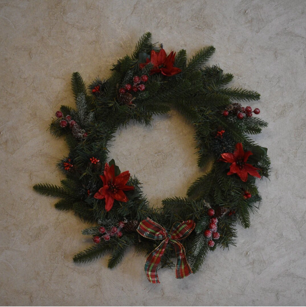Michaels christmas wreaths deals