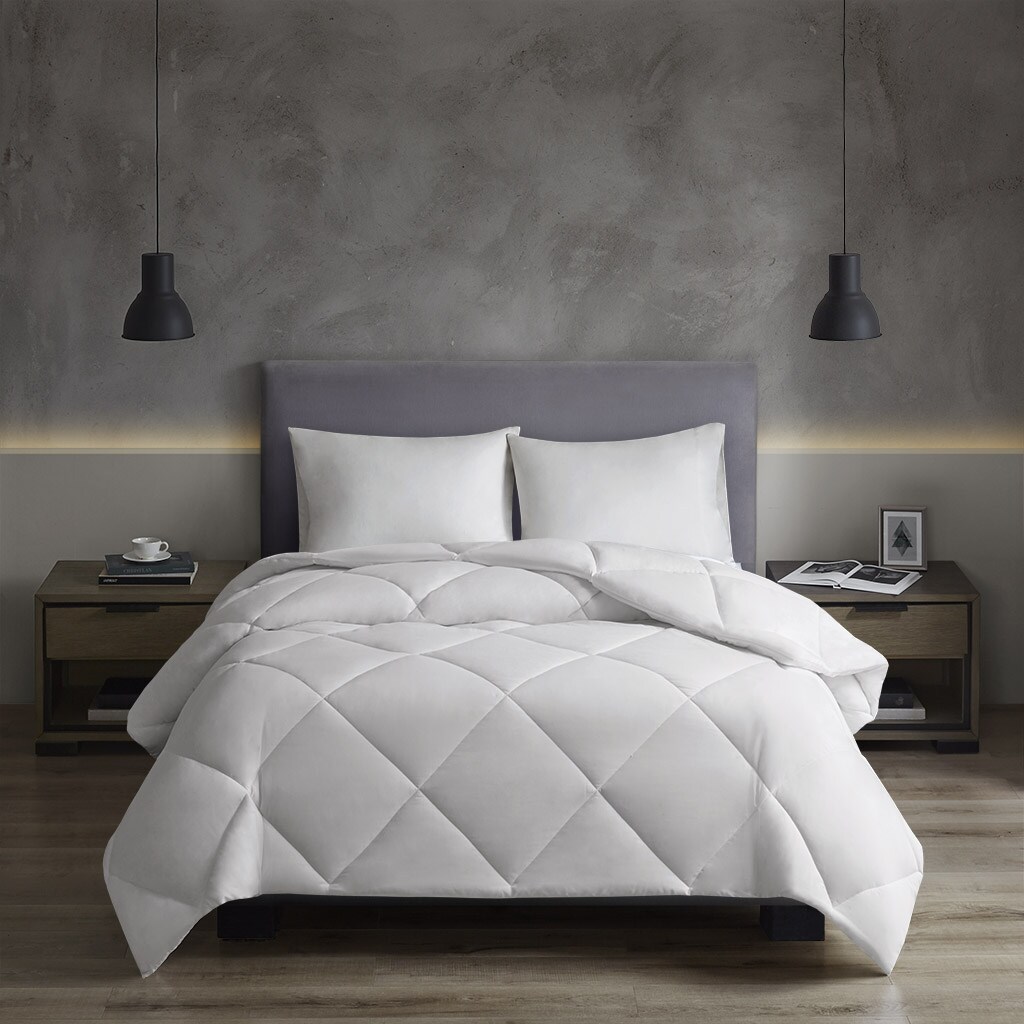 Gracie Mills   Oversized Down Alt Comforter with HeiQ Smart Temp Treatment