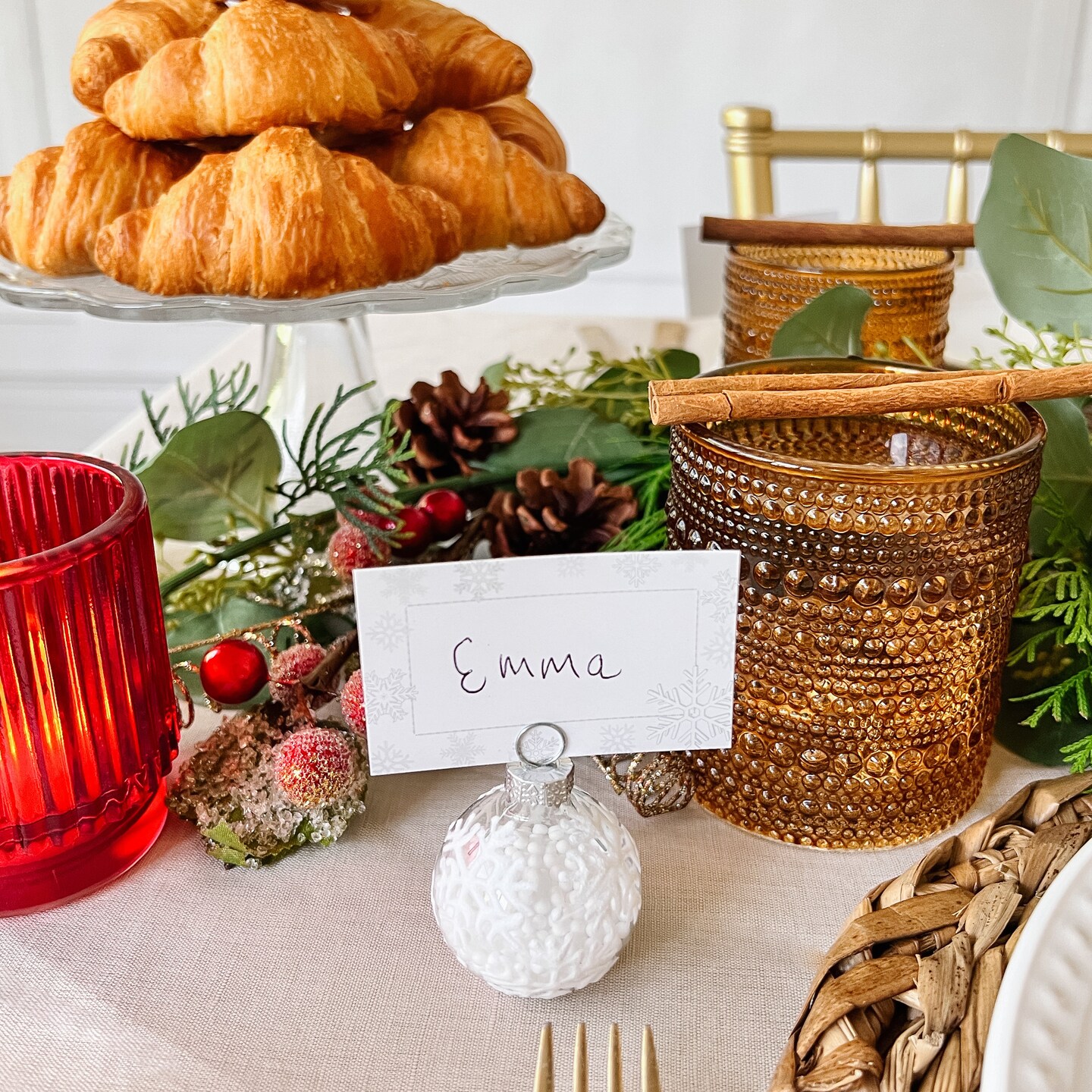 Kate Aspen Place Card Holders (Place Cards Included) - Set of 12 - Table Number Holder for Weddings, Snow Flurry Flocked Glass Ornament for Table Assignments at Bridal Showers or Anniversaries