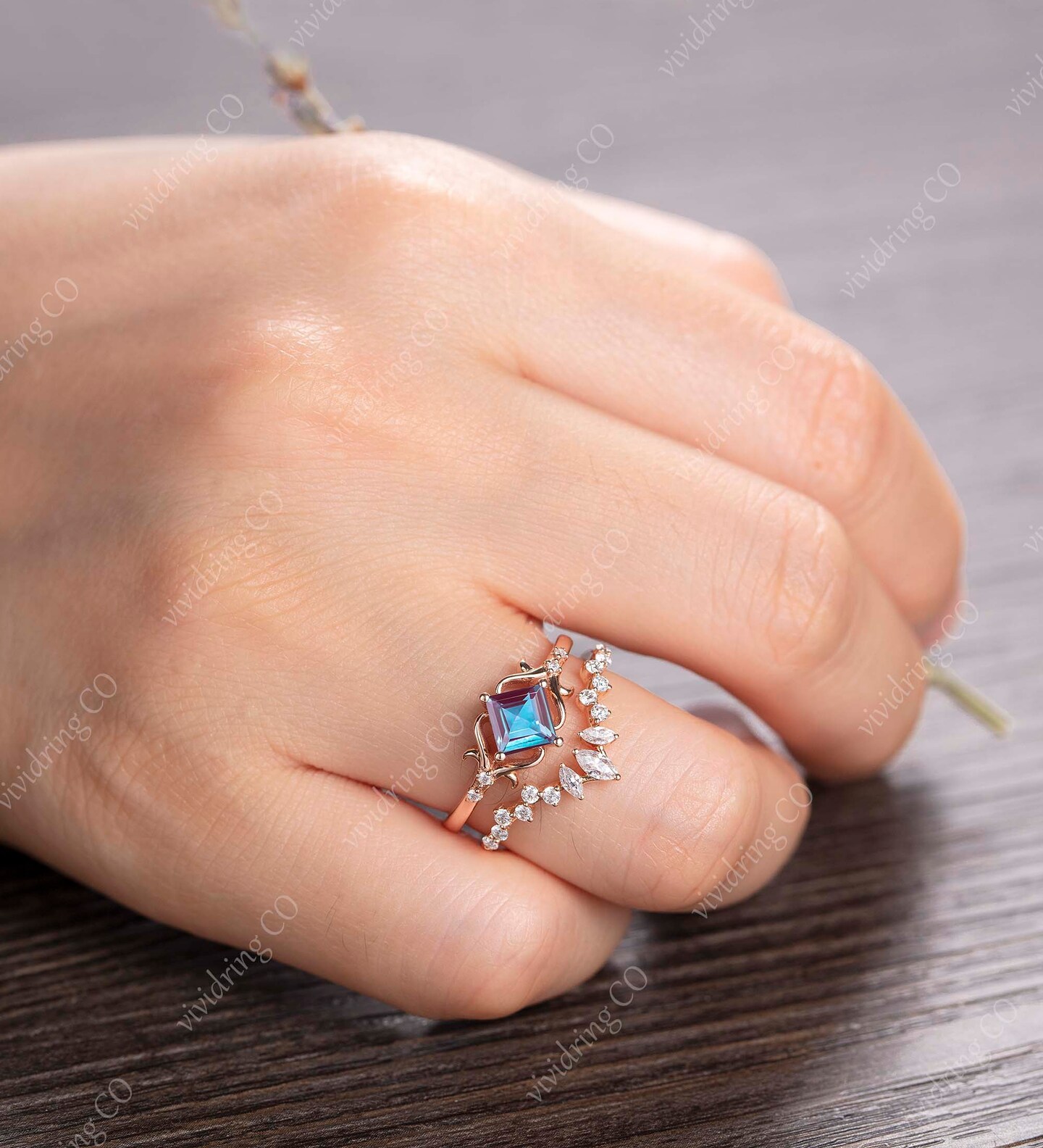 Princess cut lab alexandrite ring set Moissanite engagement ring Curved Solid gold cubic zirconia bridal ring anniversary wedding band product 5