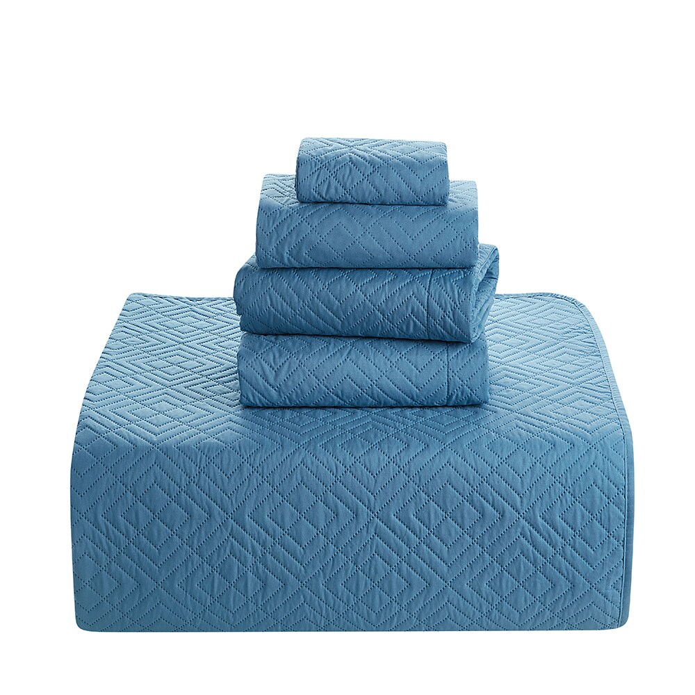 Clara Clark Quilts Set