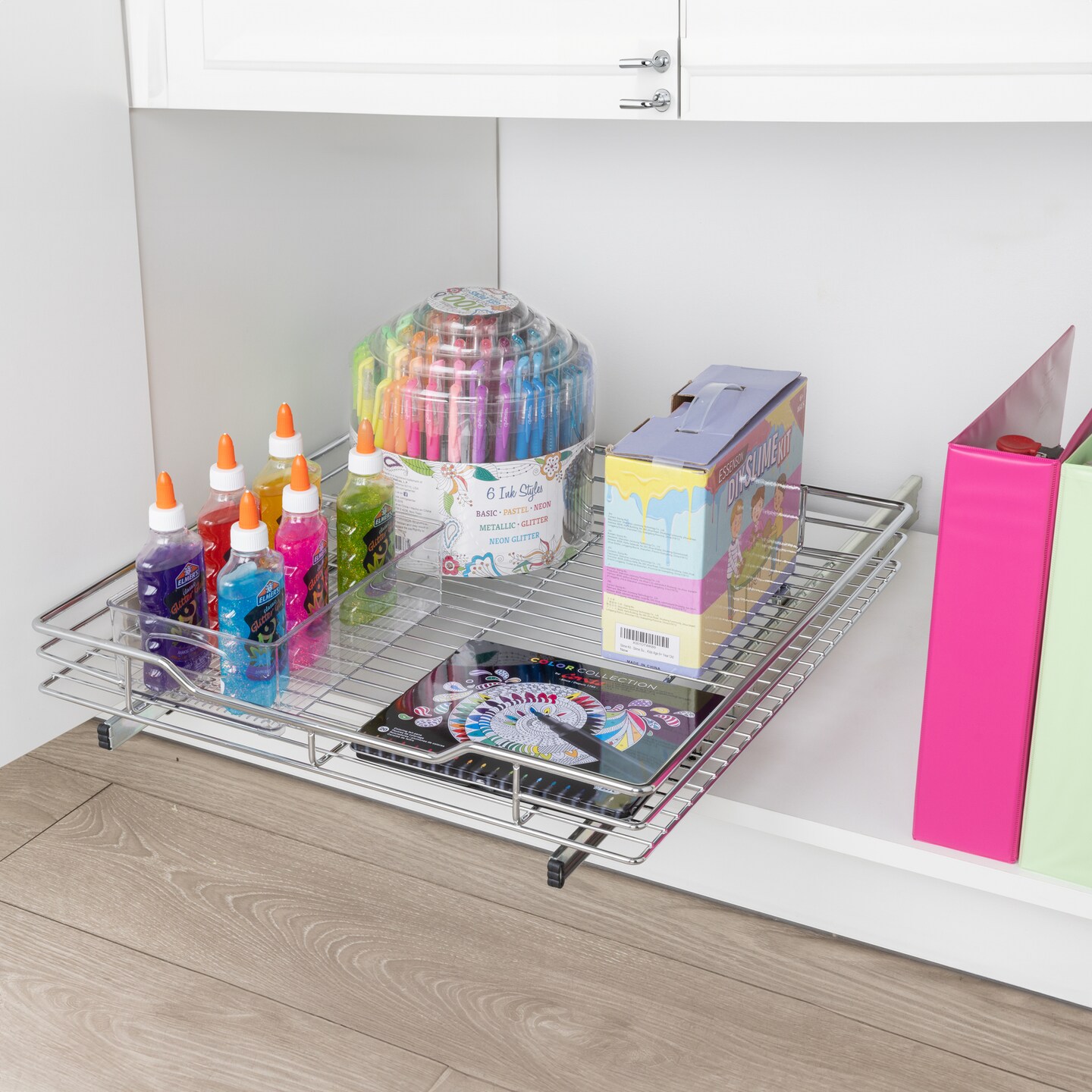 Smart Design Pull Out Cabinet Shelf - Extra Large - 20 In. x 21-40 - Chrome