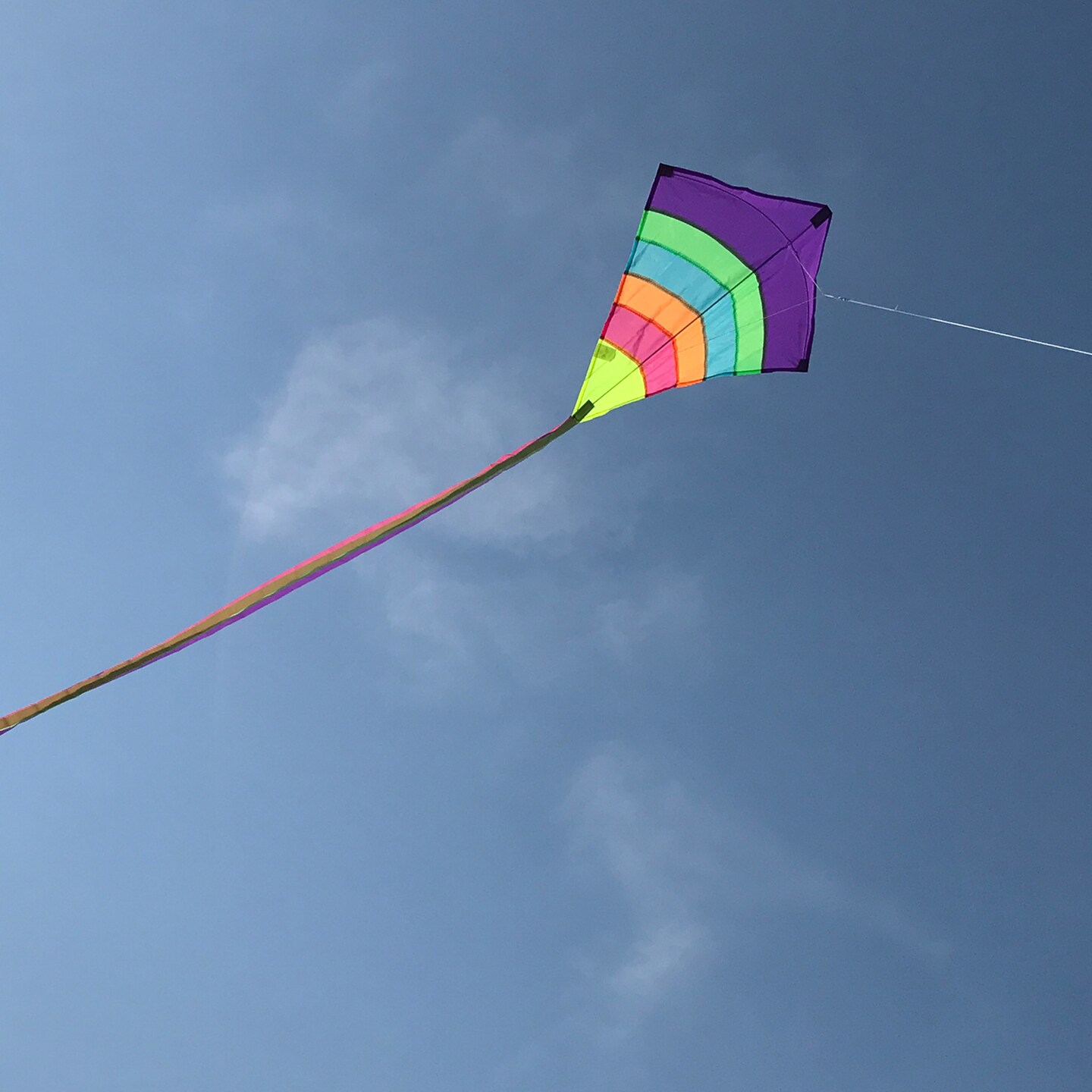 In the Breeze 3304 - Neon Arch 27 Inch Diamond Kite - Single Line - Includes Kite Line and Bag