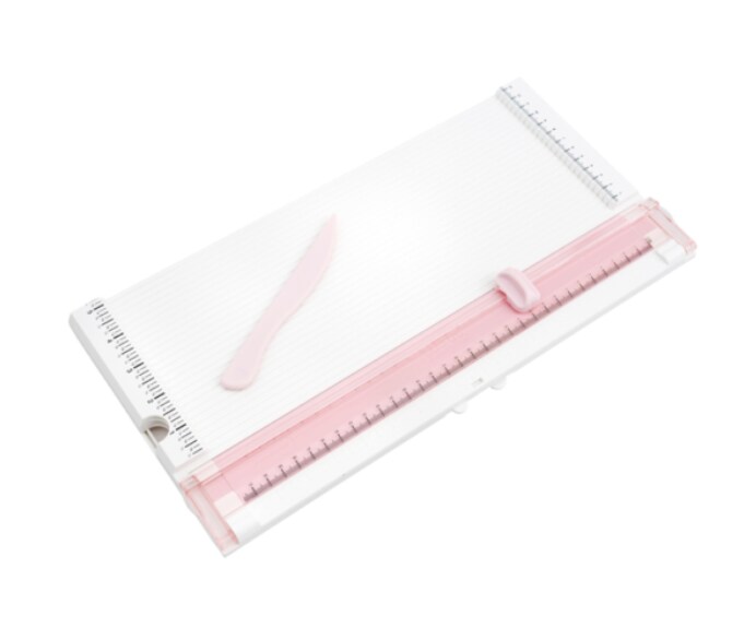 TOOL - We R Memory Keepers - METRIC TRIM AND SCORE BOARD 660699