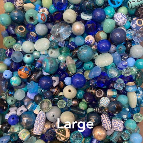 Bulk Mix of Vintage &#x26; New Glass Beads ~ Cool Mix (50g) (B539)