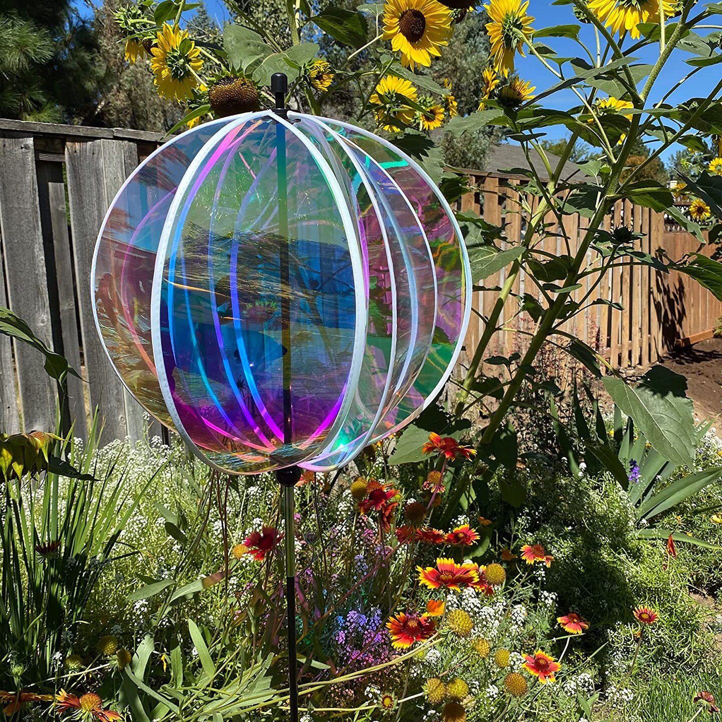 In the Breeze 2682 - 16 inch Iridescent Gazing Ball Spinner - Outdoor Garden D&#xE9;cor