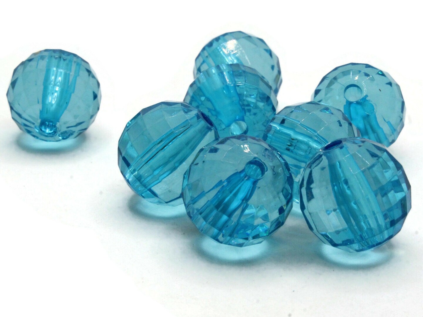 8 22mm Clear Sky Blue Faceted Round Acrylic Beads