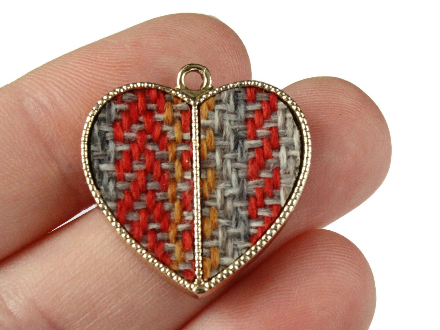 26mm Heart Pendant 1 Inch Gold Tone Charms Plaid Fabric Covered Pendant