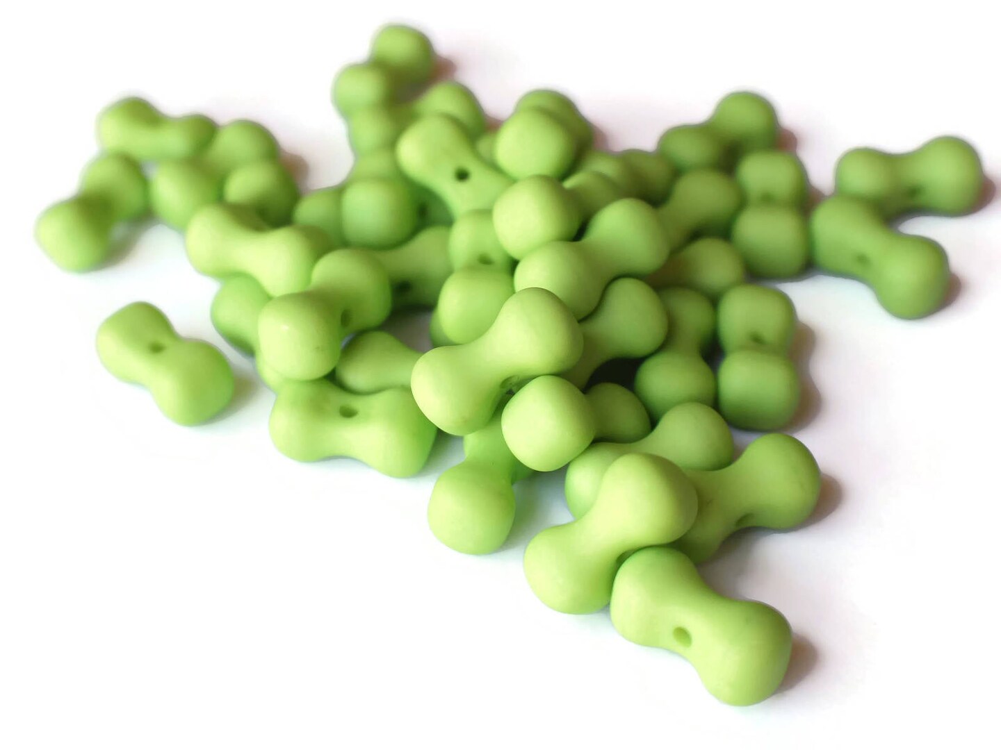 40 17mm Green Peanut Beads Acrylic Bow Tie Beads Plastic Dog Bone Beads