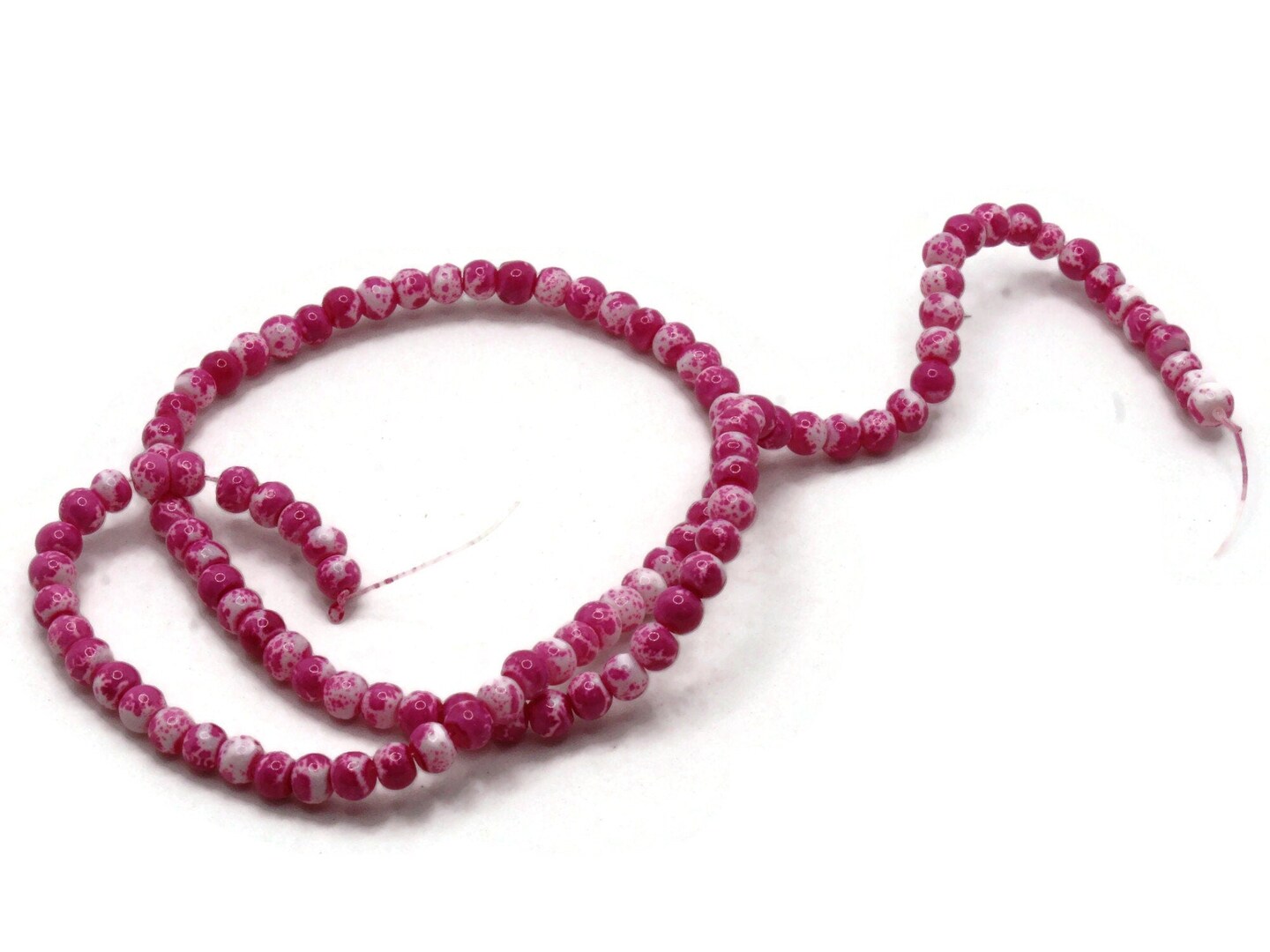 100 4mm White with Pink Splatter Paint Smooth Round Glass Beads