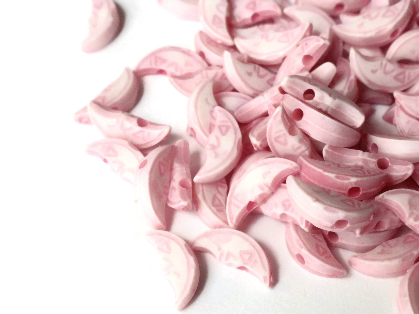 100 12x5mm Baby Pink Moon Beads Crescent Moon Beads Plastic Man In The Moon Celestial Beads
