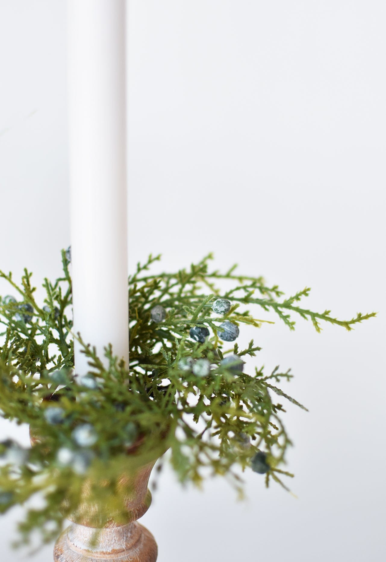 Faux Juniper Candle Ring