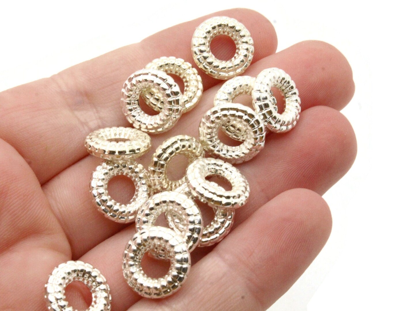 15 12mm Vintage Silver Plated Plastic Bumpy Round Ring Beads