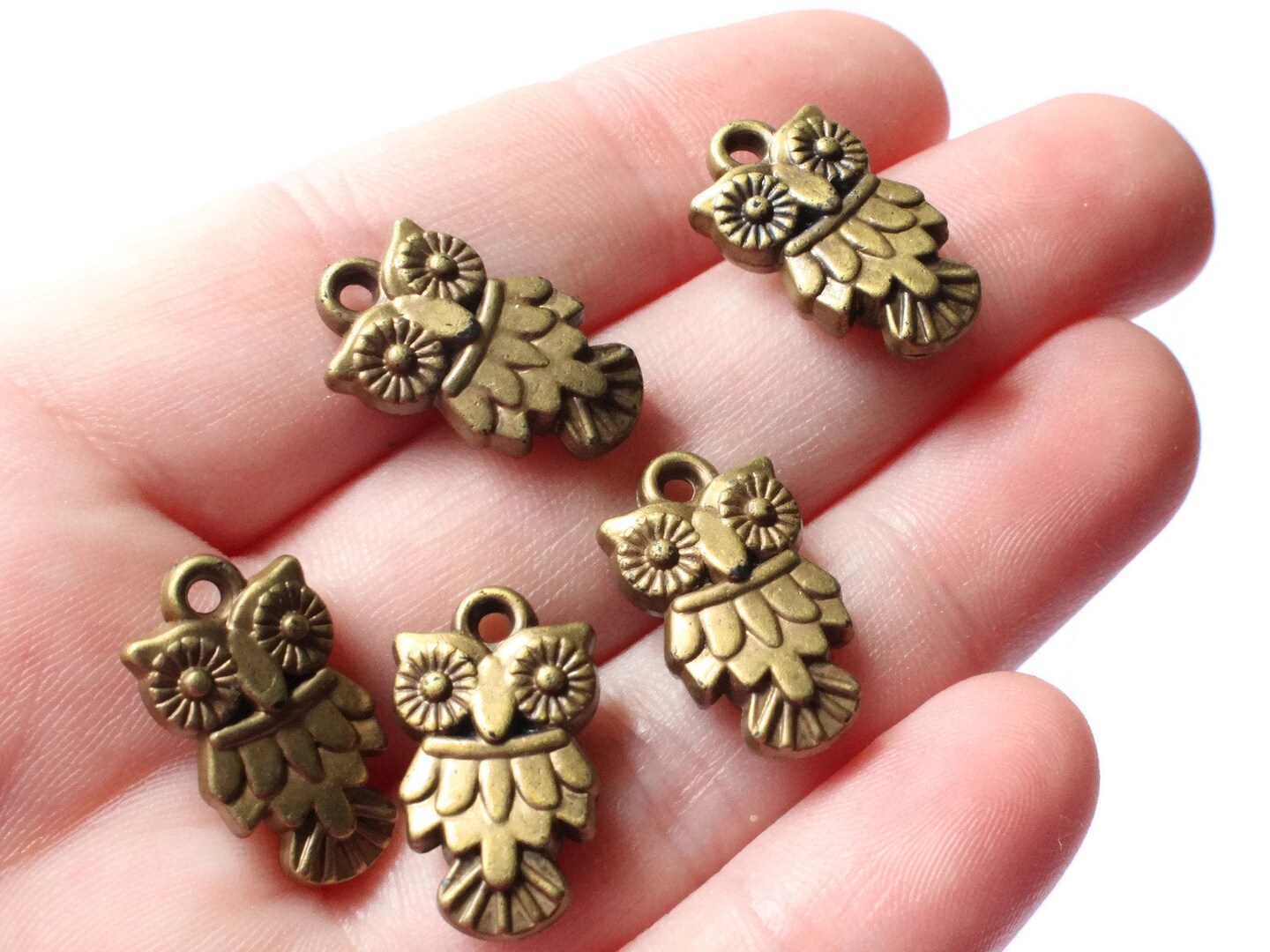 30 20mm Owl Charms Bronze Tone Plastic Charms Lightweight 2 sided Bird Charms