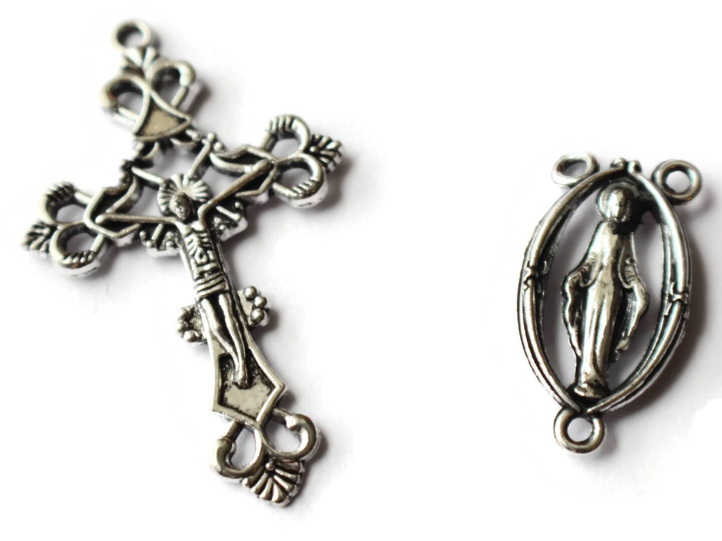 FASHEWELRY Resin Cross Charms for Jewelry Making Rosary Cross Charms  Vintage Crucifix Corss Pendants