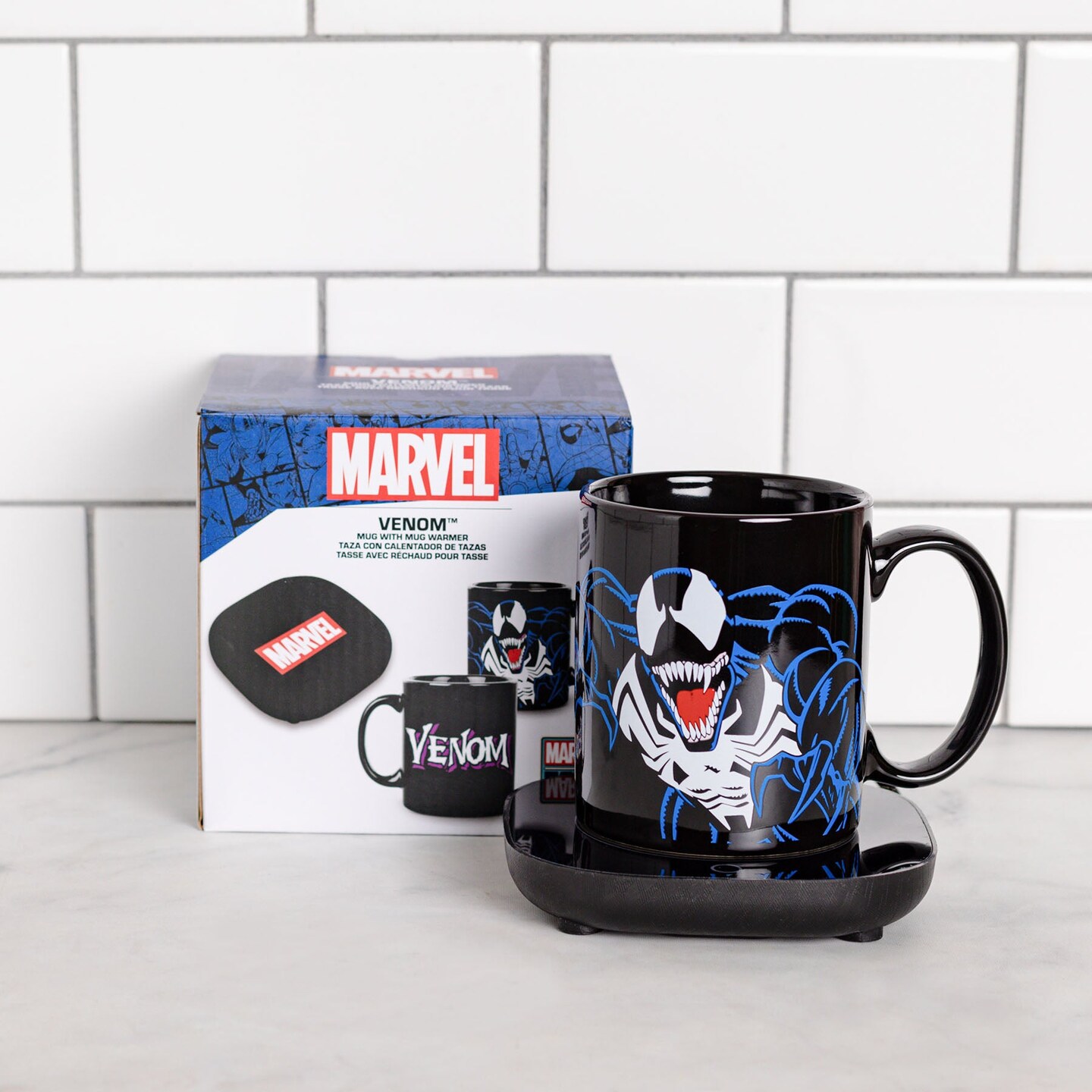 Uncanny Brands Marvel Venom Mug Warmer with Mug