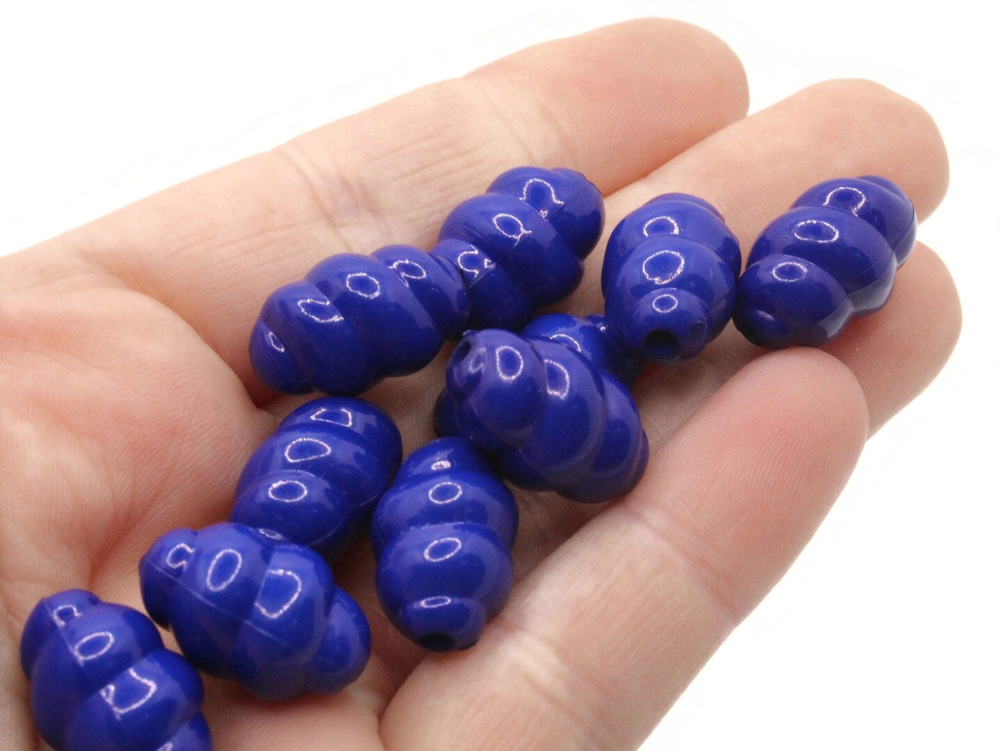 30 18mm Blue Plastic Twisted Oval Beads Michaels