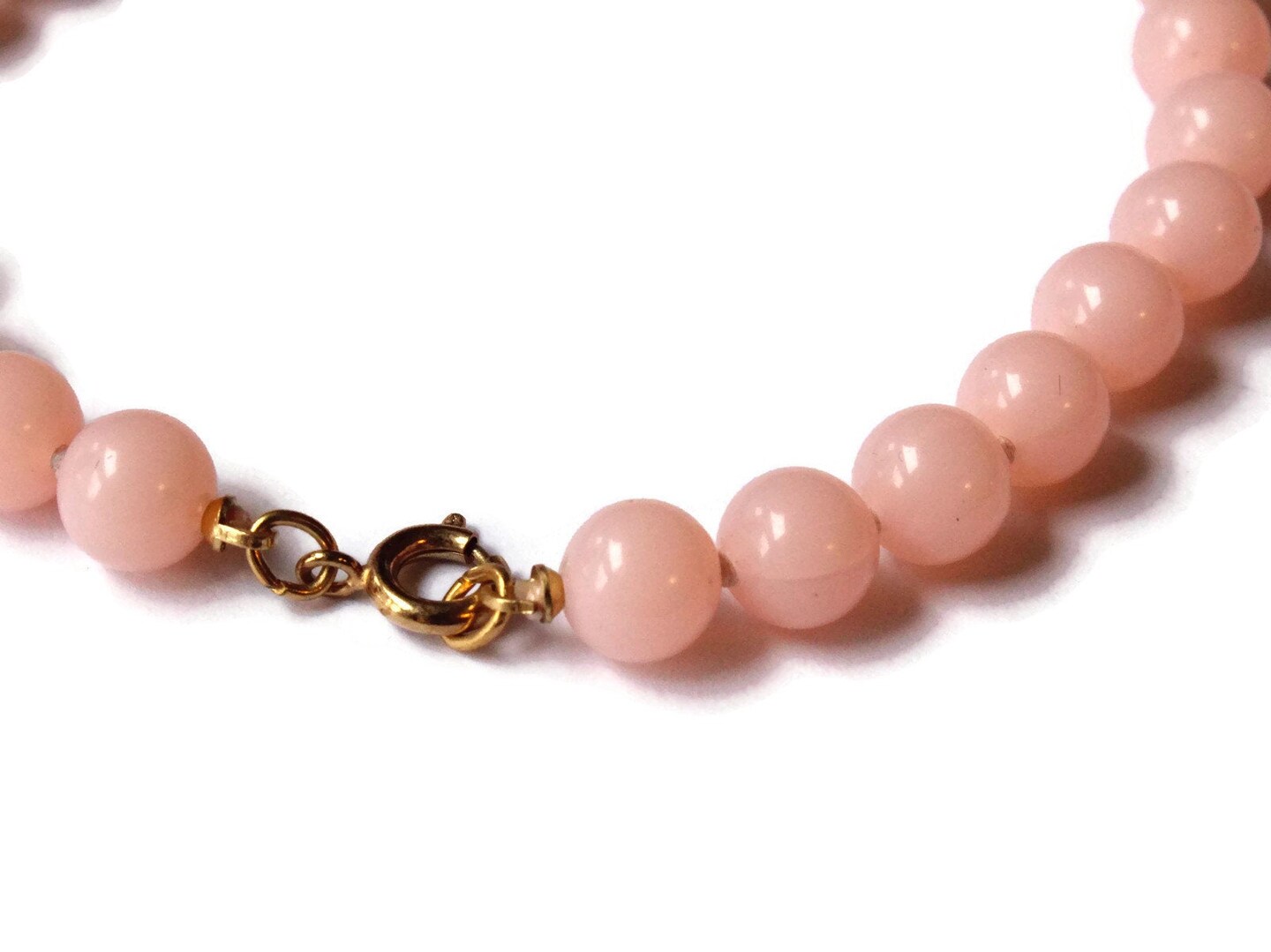 23 Inch Vintage Hand Knotted Pink Bead Necklace