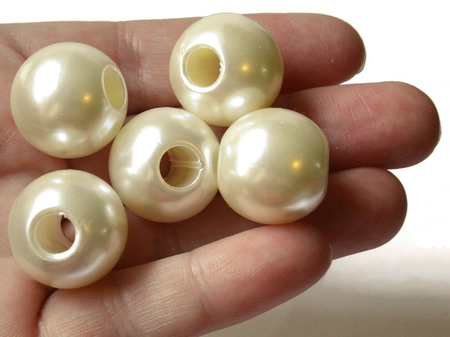 10 20mm Large Hole Ivory White Plastic Pearl Beads