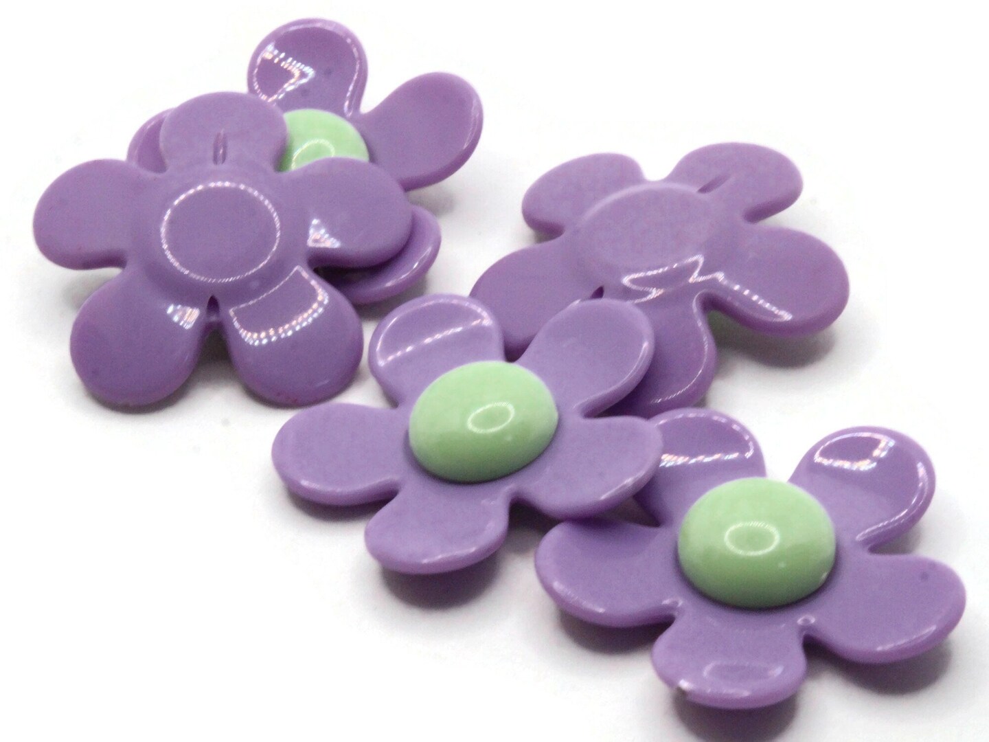 5 36mm Purple and Green Daisy Large Plastic Flower Beads bA1 | Michaels