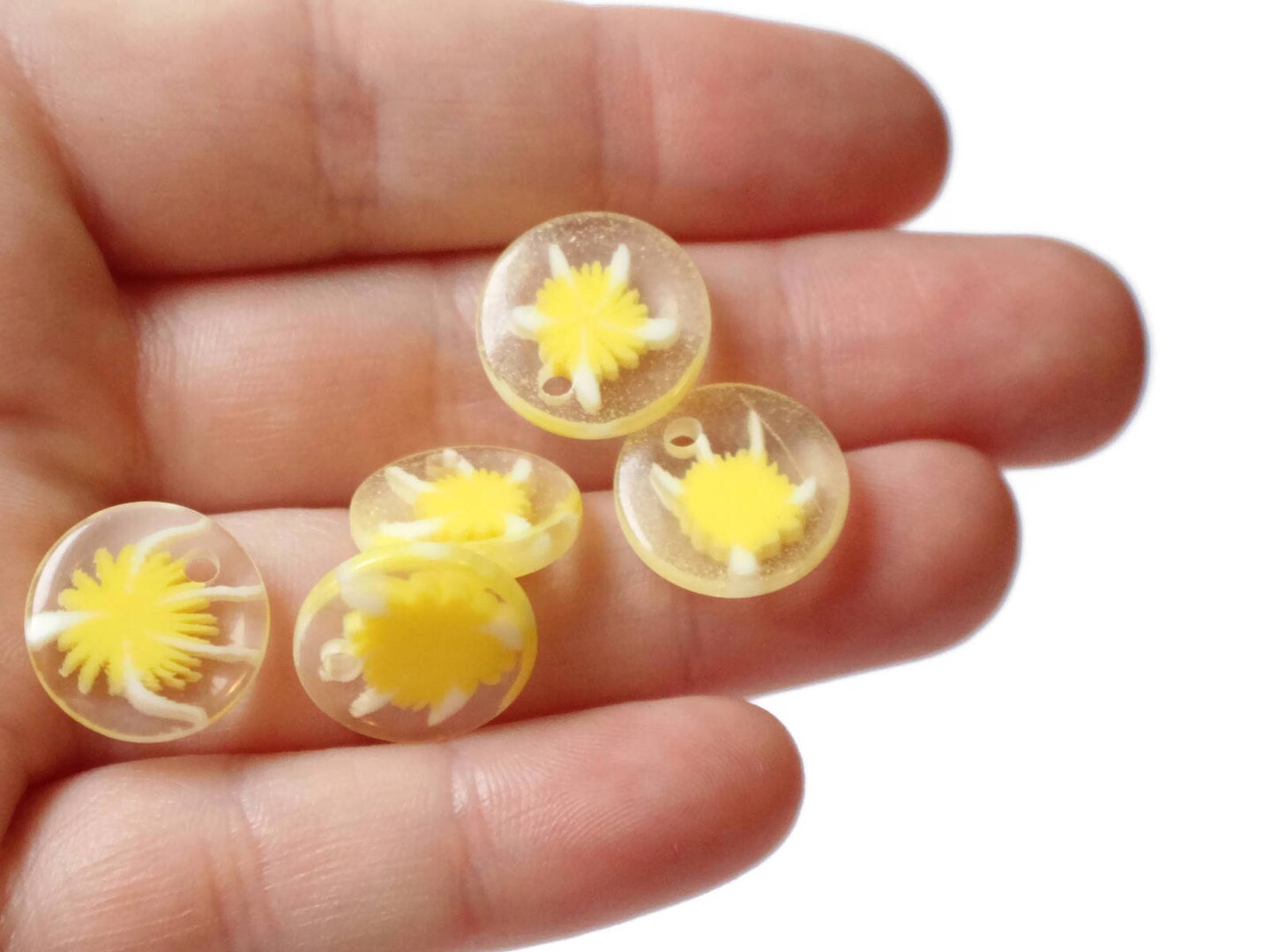 20 15mm Yellow Flat Round Pendants Resin Yellow Fireworks Charms
