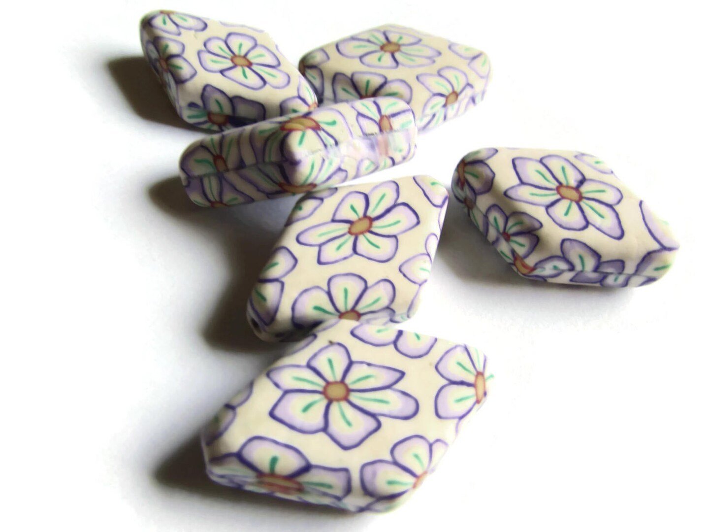 6 27mm Flower Rhombus Polymer Clay Beads Patterned Diamond Beads