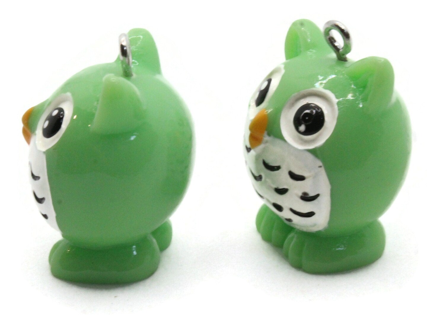 2 31mm Green Owl Resin Charms