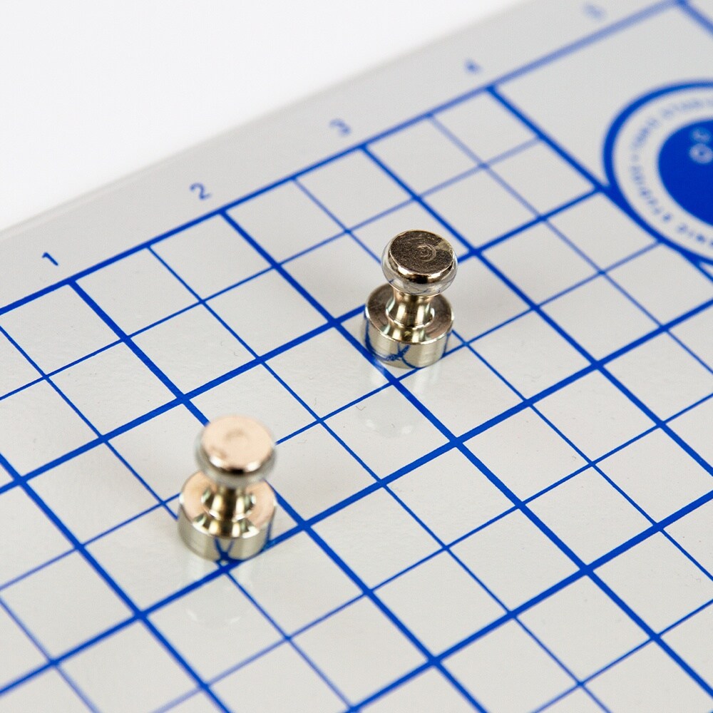 Tonic Studios Magnetic Crafter's Platform Project Board