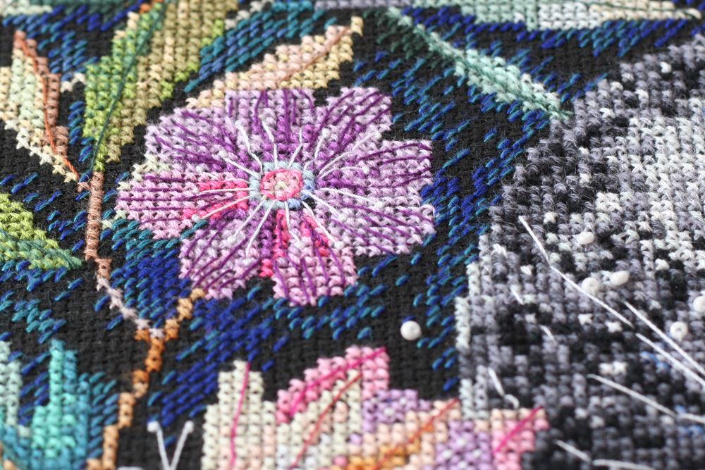 Cross-stitch kit Moon secrets