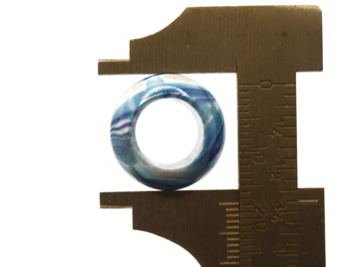 10 17mm Large Hole Macrame Blue Marbleized Round Plastic Beads