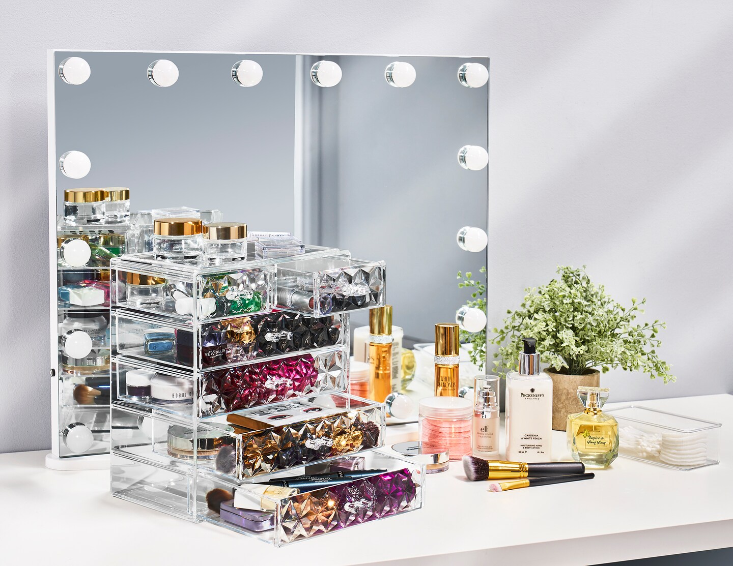 Sorbus Acrylic Makeup & Jewelry Organizer Storage Case- (4 Large, 2 Small Drawers)