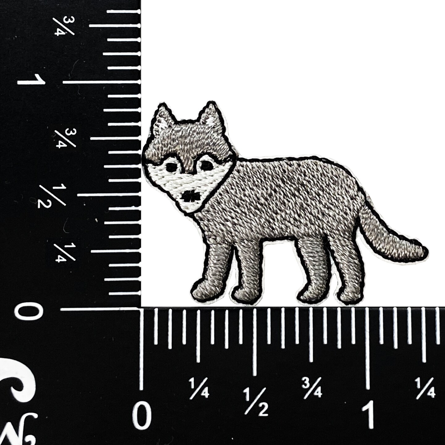 (7/8&#x22; x 1-1/4&#x22;) Mini Wolf, Animals, Embroidered, Iron-on Patch